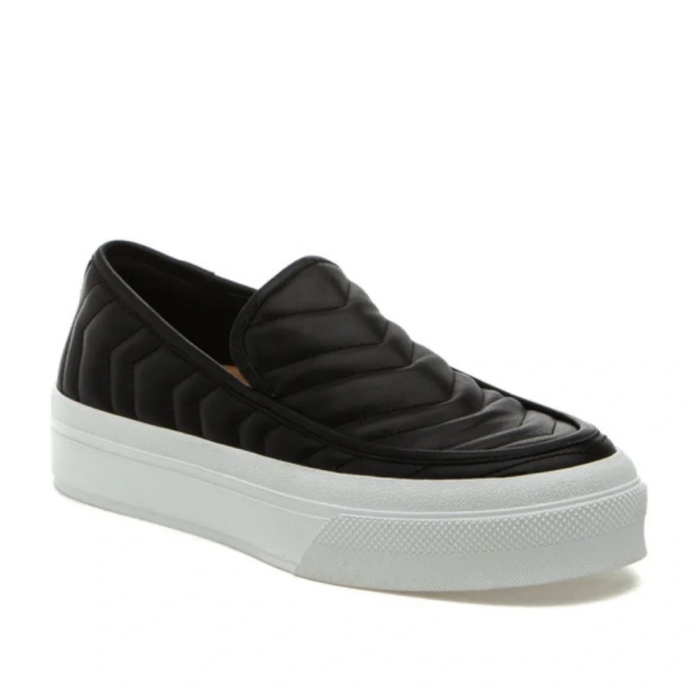 NWT J/SLIDES GYPSY Black Leather Sneaker